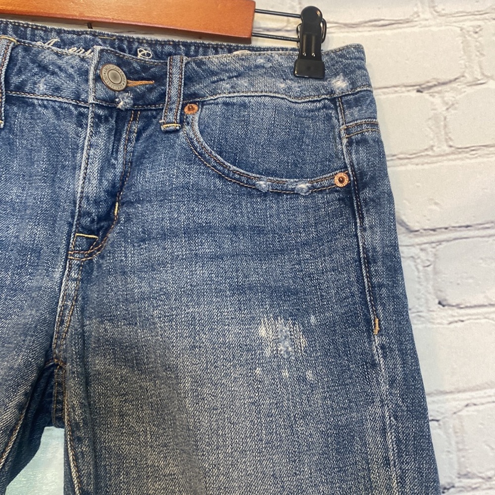 American Eagle Outfitters Cut-Off Distressed Blue Jean Shorts Size 0 - Picture 6 of 13